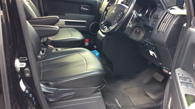 内装前方シート