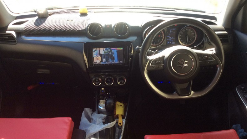 内装インパネ全体