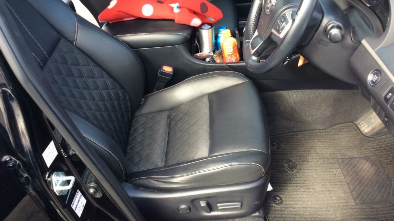 内装前方シート