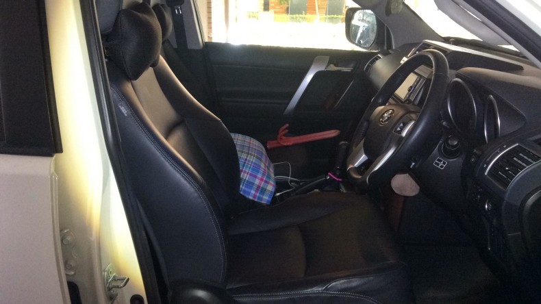 内装前方シート