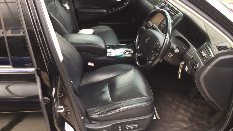 内装前方シート