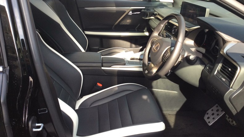 内装前方シート