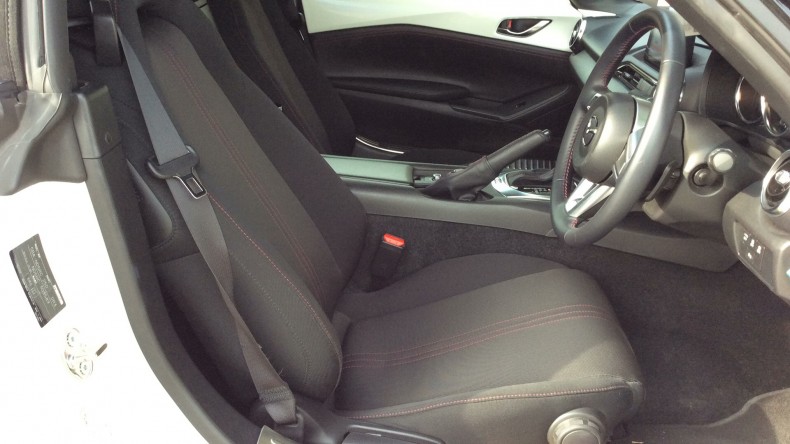 内装前方シート