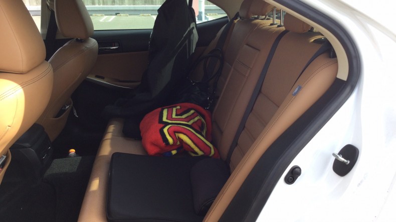 内装後方シート