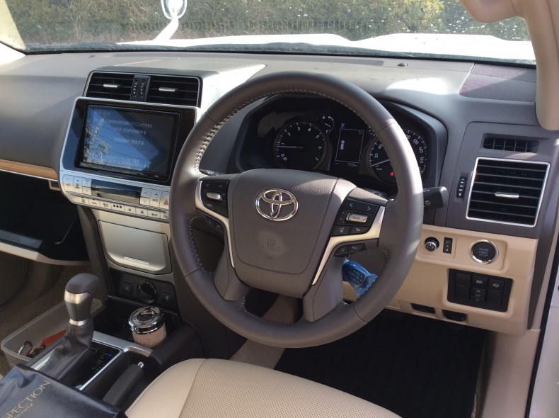 内装インパネ全体