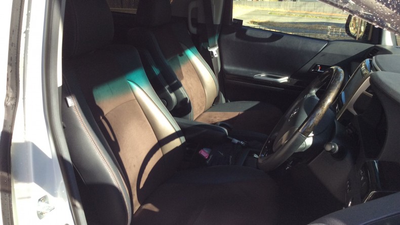 内装前方シート