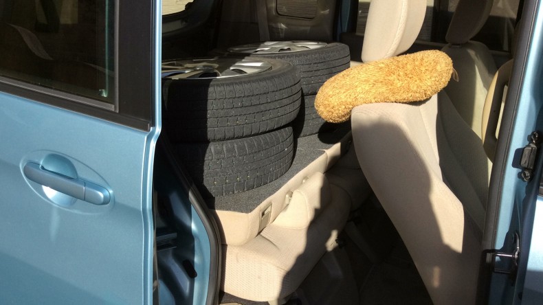 内装後方シート