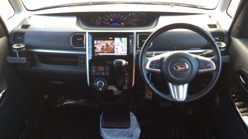 内装インパネ全体