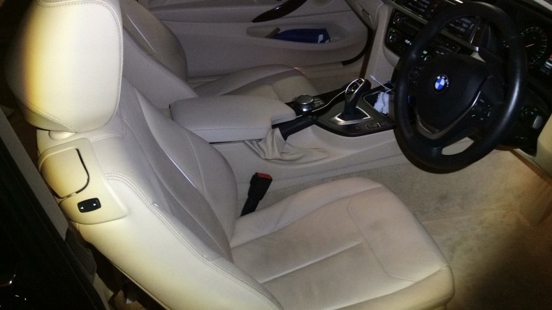 内装前方シート