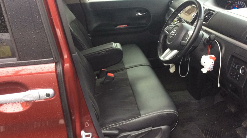 内装前方シート