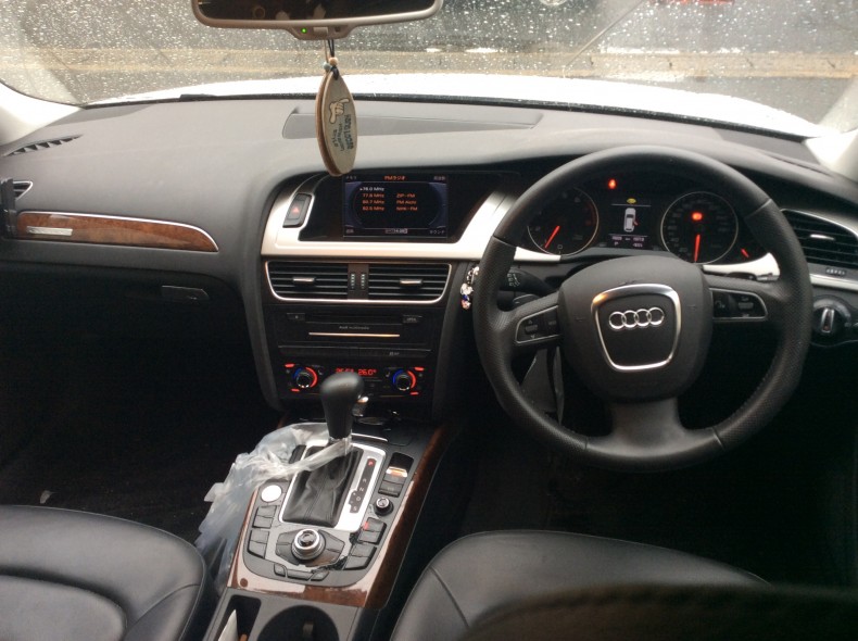 内装インパネ全体