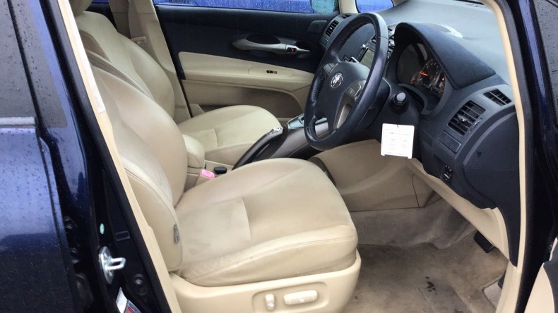 内装前方シート