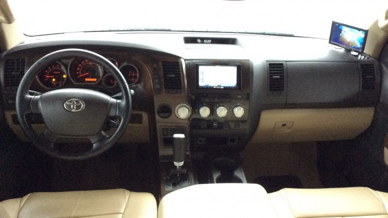 内装インパネ全体