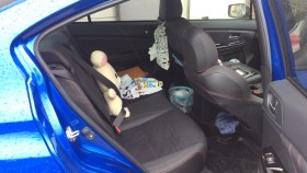 内装後方シート