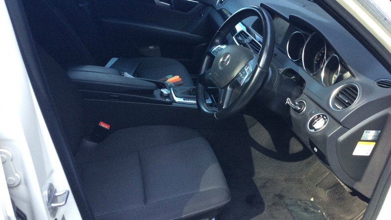 内装前方シート