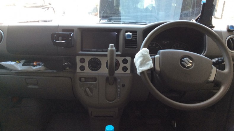 内装インパネ全体