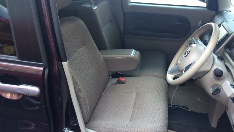 内装前方シート