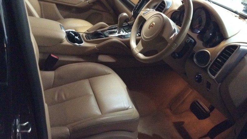 内装前方シート