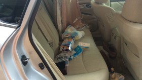 内装後方シート