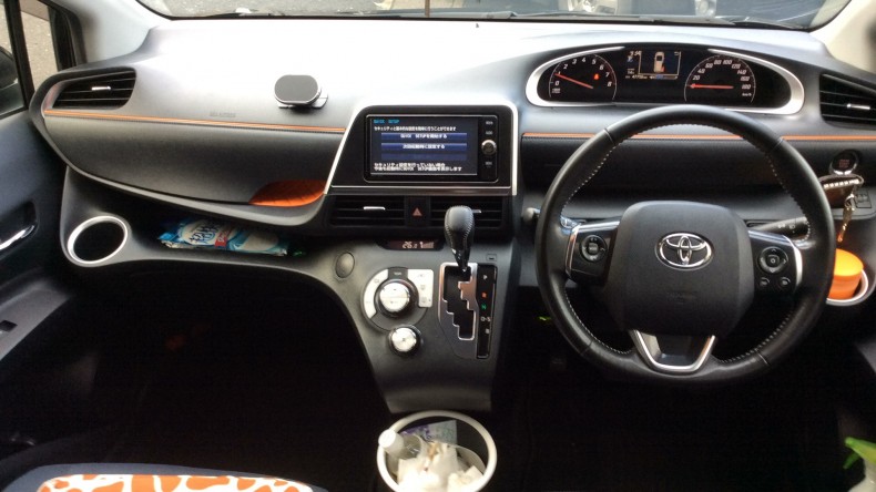 内装インパネ全体