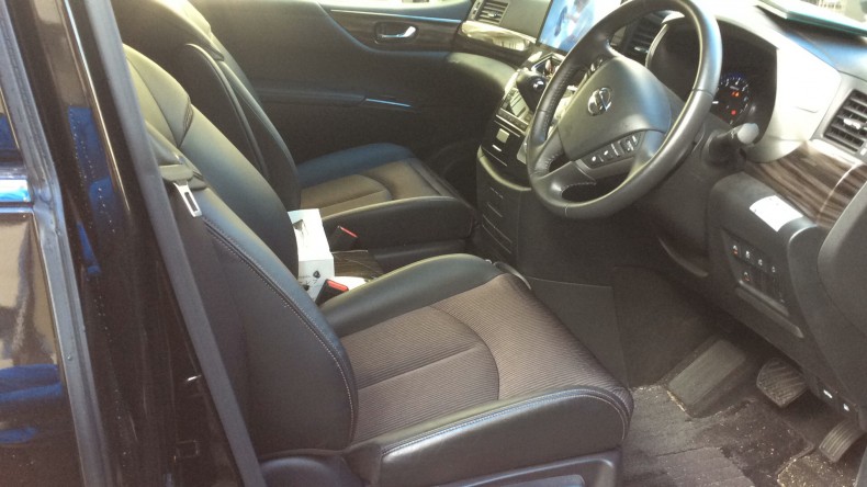 内装前方シート