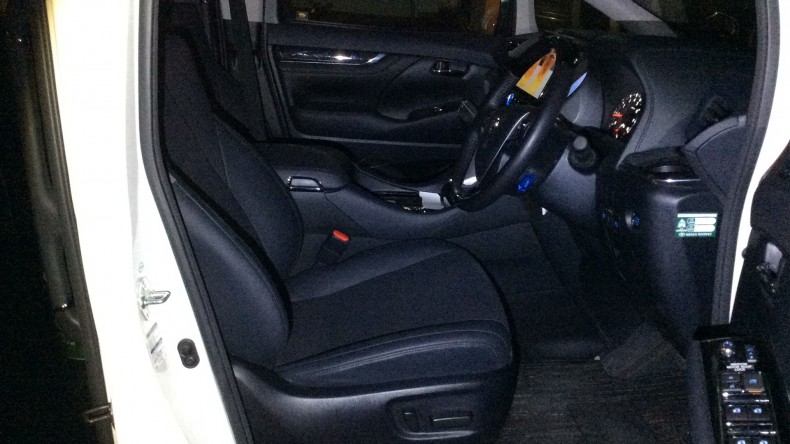 内装前方シート