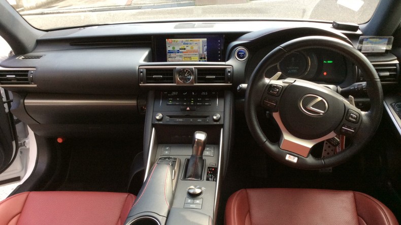 内装インパネ全体