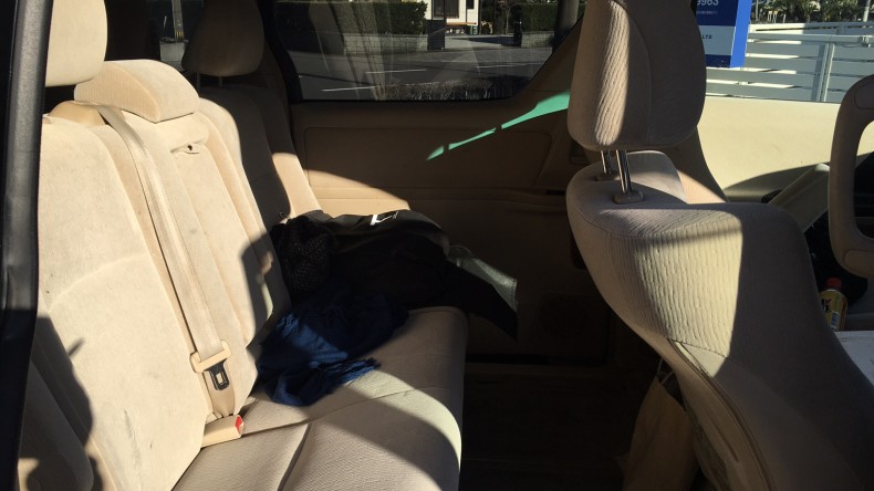 内装後方シート