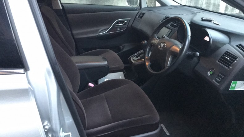 内装前方シート