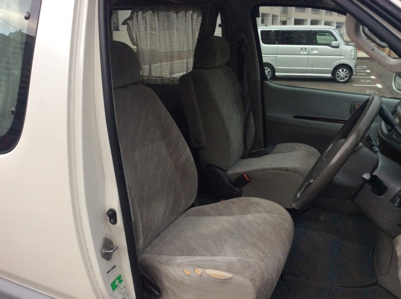 内装前方シート