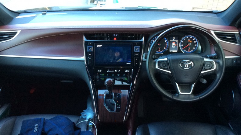 内装インパネ全体