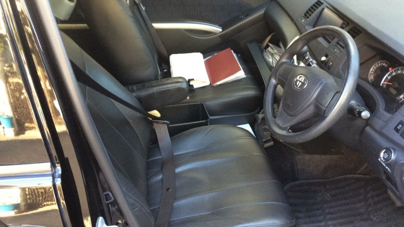 内装前方シート