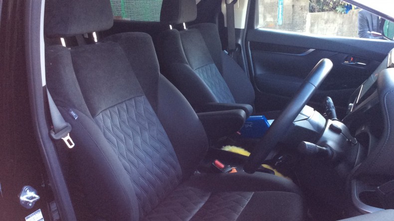 内装前方シート