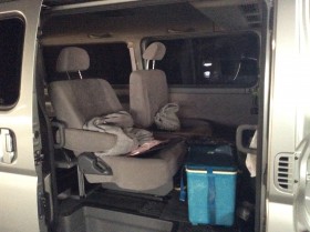 内装後方シート