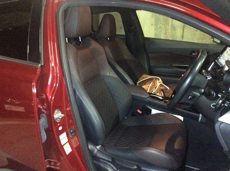 内装前方シート