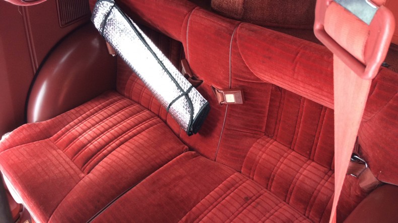 内装後方シート