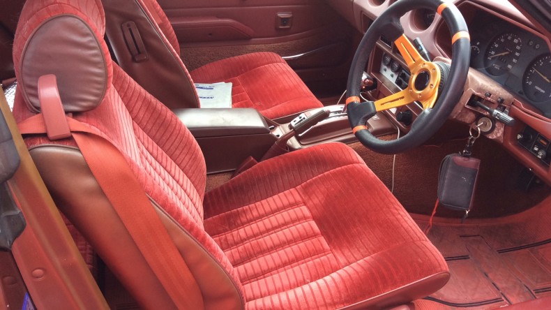 内装前方シート