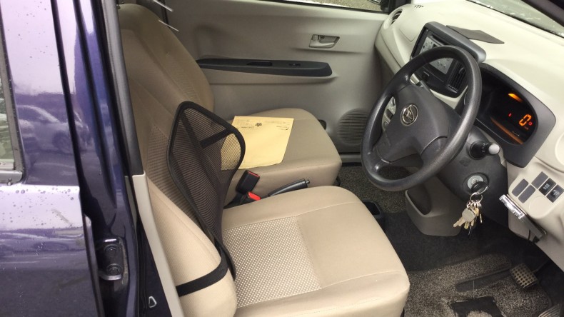 内装前方シート