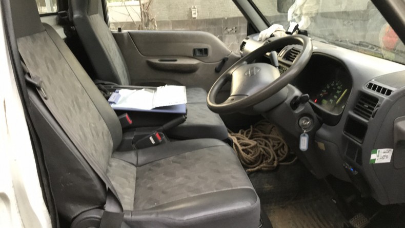 内装前方シート