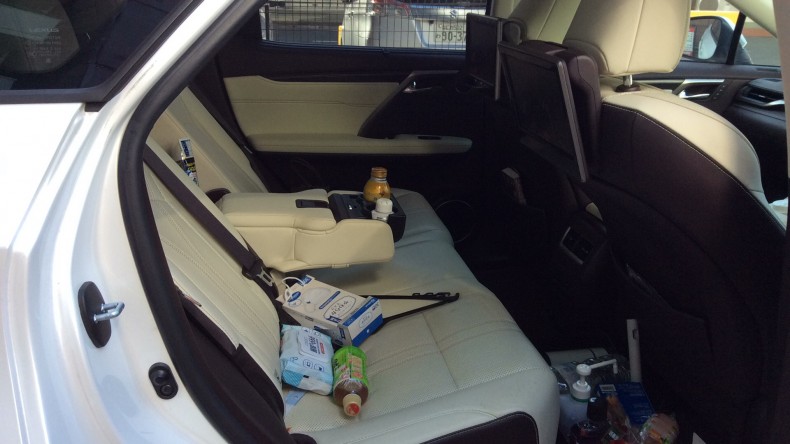 内装後方シート
