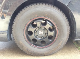 タイヤホイール前