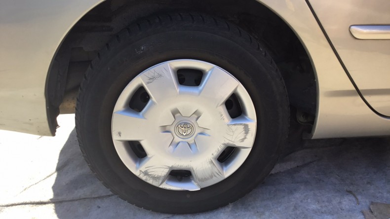 タイヤホイール前