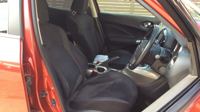 内装前方シート