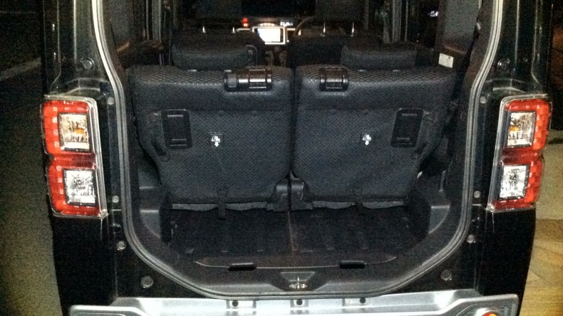 内装トランク