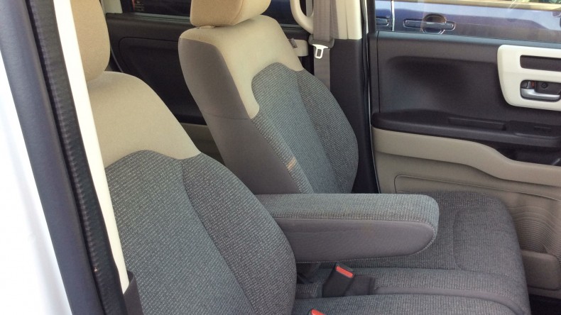 内装前方シート