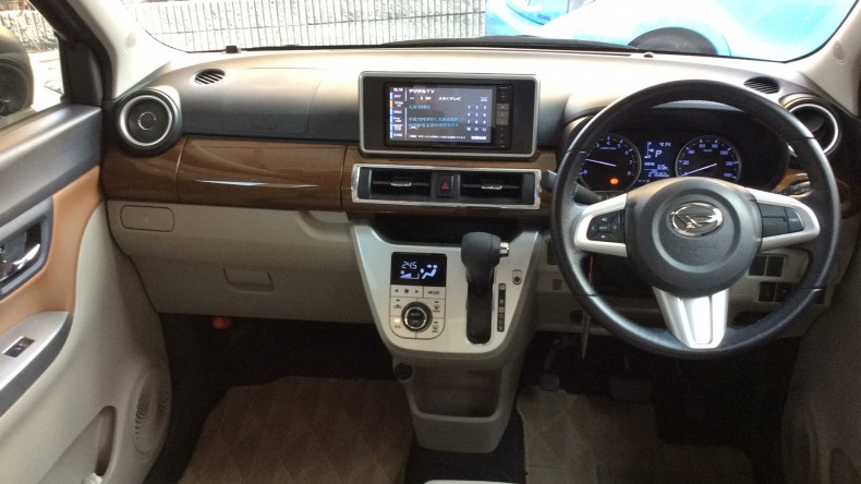 内装インパネ全体