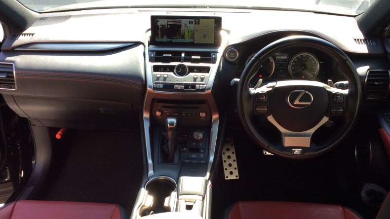 内装インパネ全体