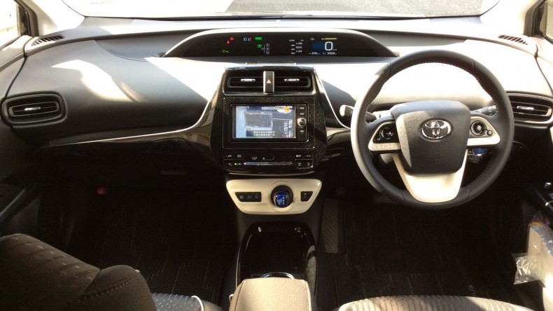 内装インパネ全体