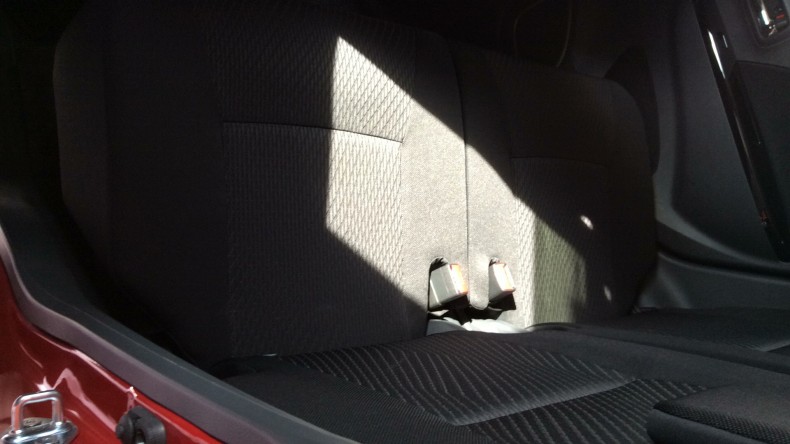 内装後方シート