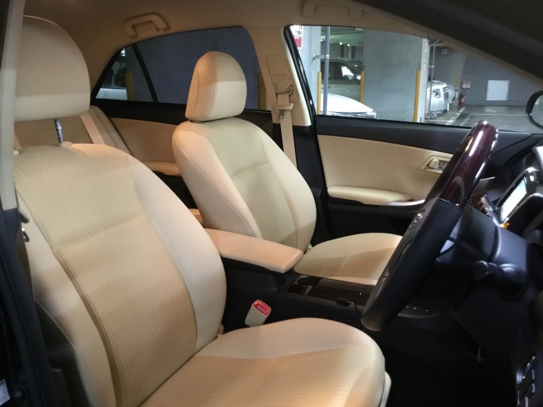 内装前方シート